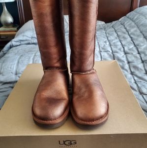 Ugg Boots - Bronze